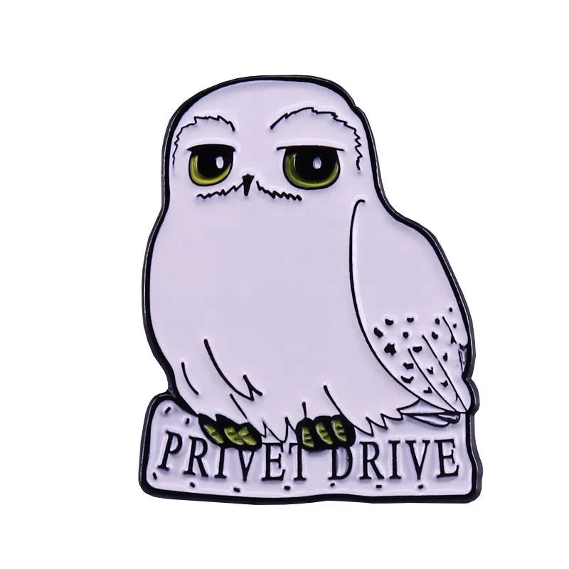 Magic Messenger Snowy Owl Enamel Pin - Image 3