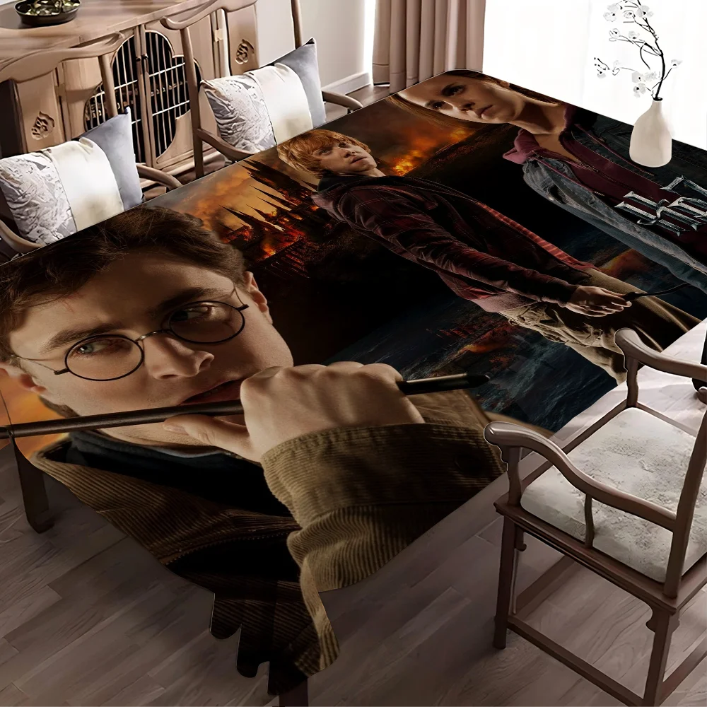Harry Potter-Themed Polyester Tablecloth - Image 3